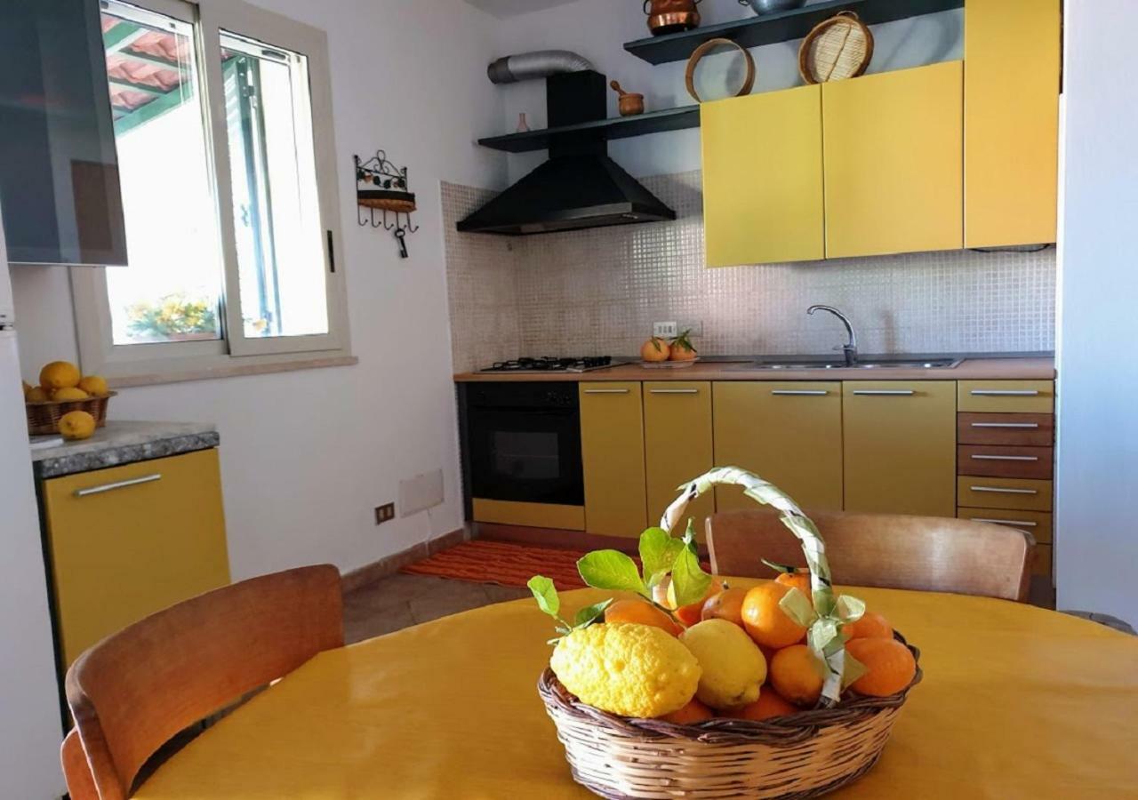 Casa Delle Salinelle Vila Lascari Exterior foto